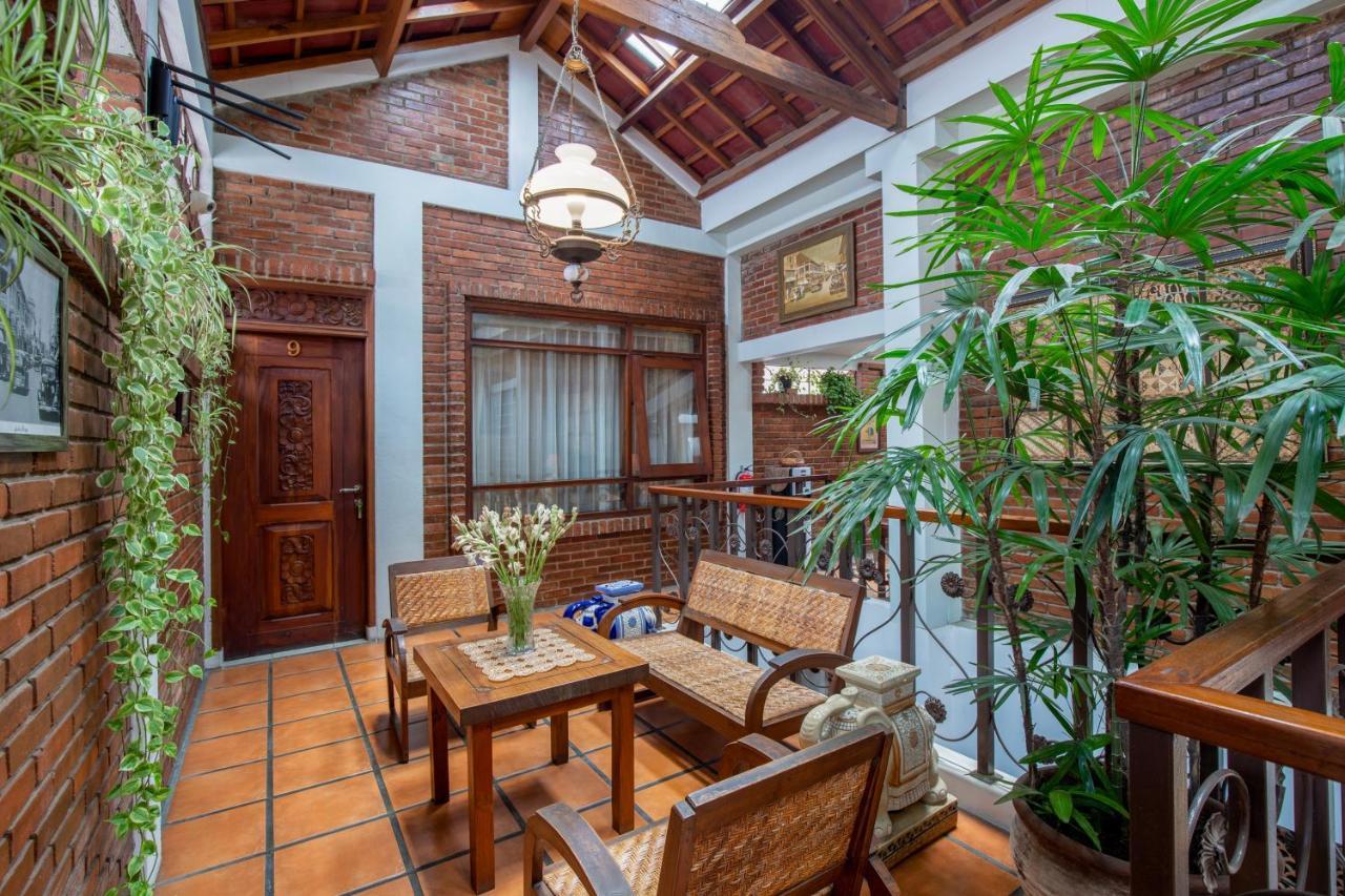 Sekararum Butik Syariah Guesthouse Bandung Esterno foto